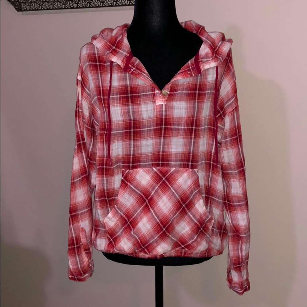 Plaid top